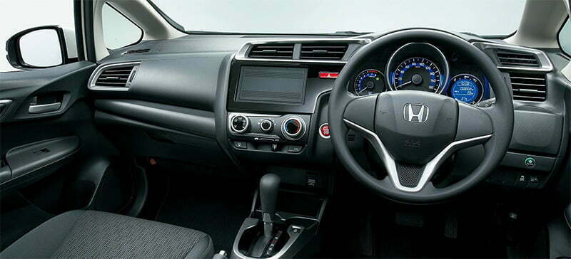 Honda Fit Shuttle Hybrid Interior