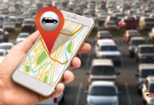 How does a vehicle tracking system work?