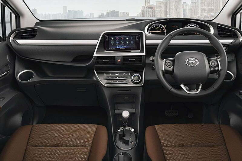 Toyota Sienta Interior Dashboard