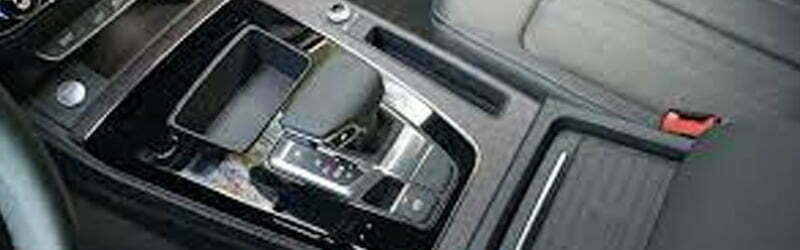 Audi Q5 S line Premium Plus Plug-in hybrid 2022 Interior Gear View