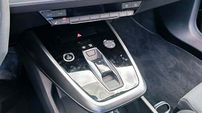 Audi RS Q6 e tron 2022 Interior Gear View