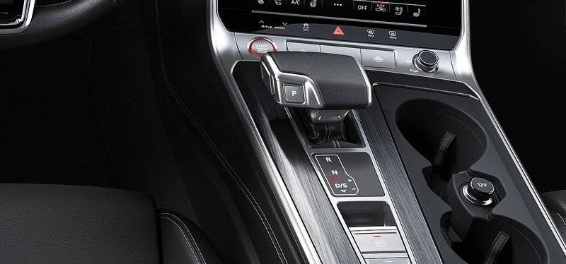 Audi S6 2.9T Prestige 2022 Interior Gear View