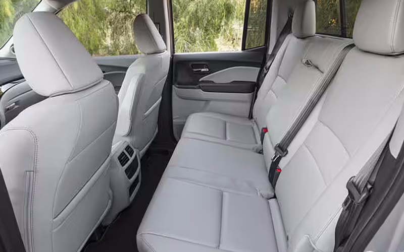 Honda Ridgeline Sport 2022 interior seats