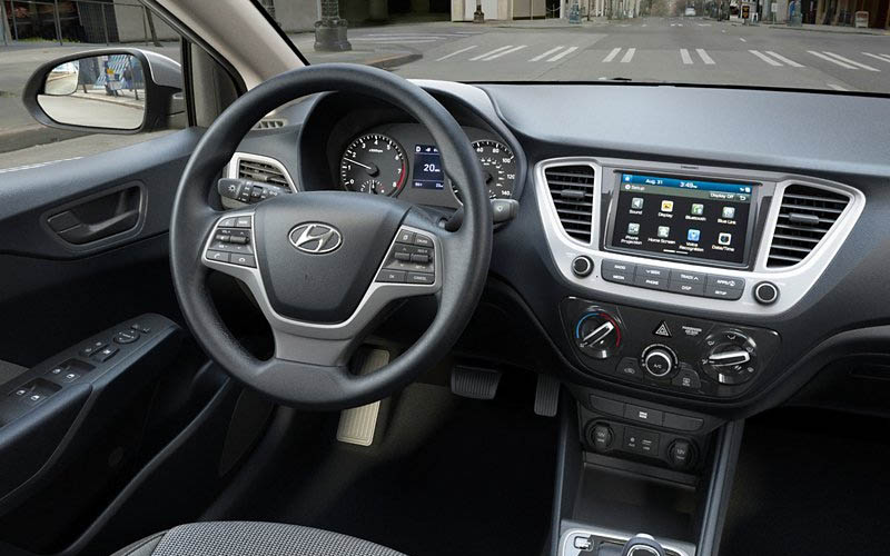 Hyundai Accent Limited IVT 2022 steering view