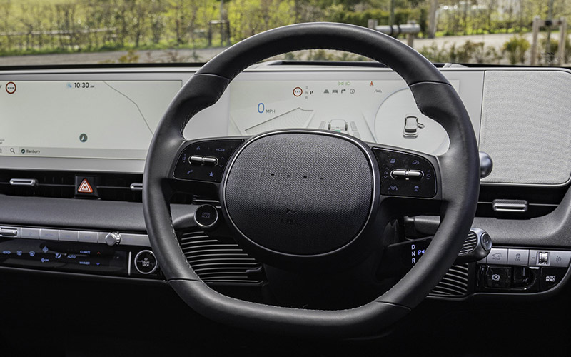 Hyundai Ioniq 5 SEL AWD 2022 steering view