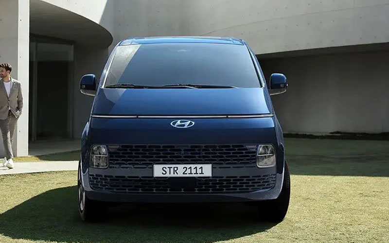 Hyundai Staria 3.5 2022 exterior front