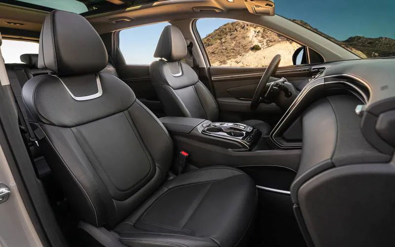 Hyundai Tucson XRT 2022 interior seats