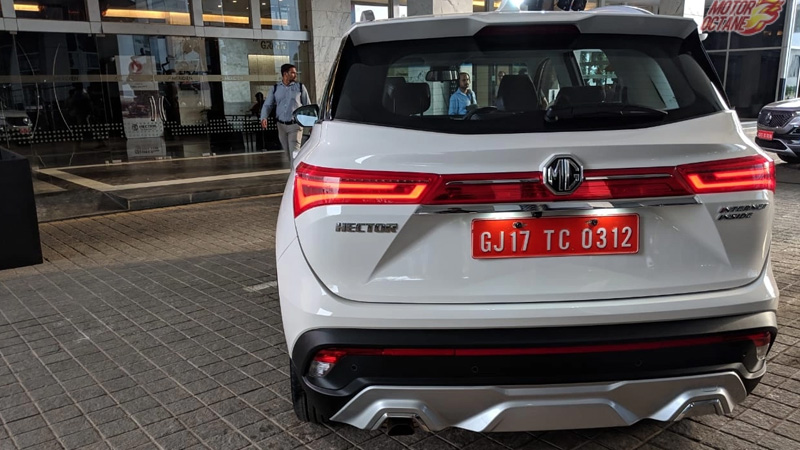 MG Hector 2022 Back View