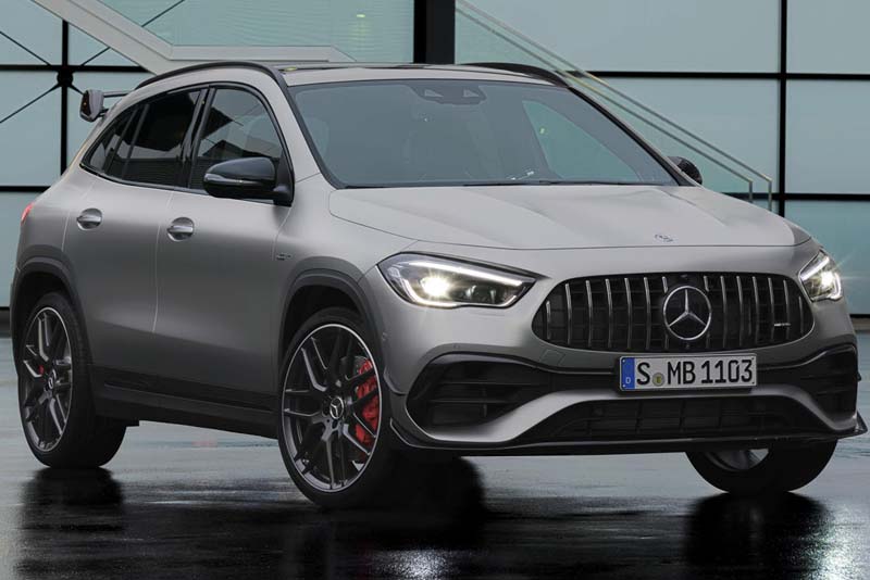 Mercedes AMG GLA 45 4MATIC 2022 Front View