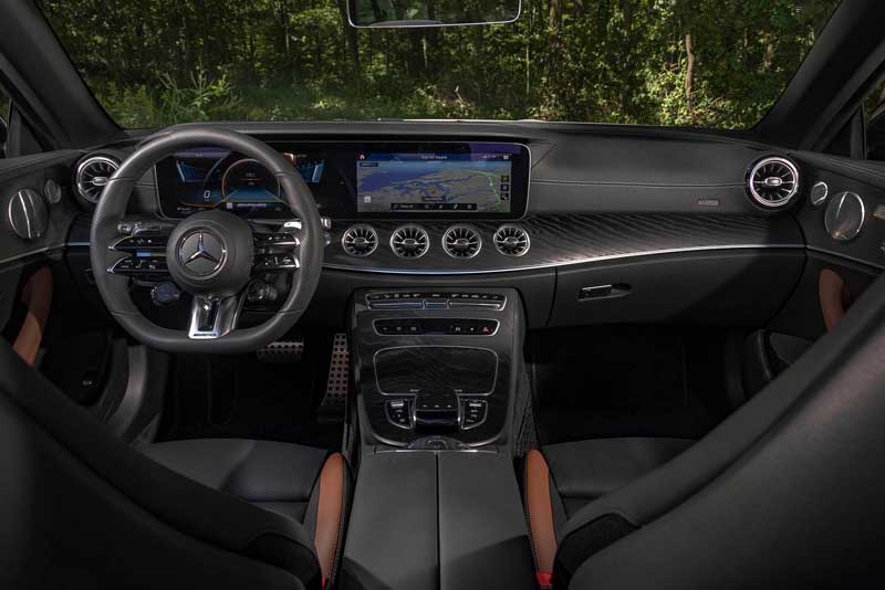 Mercedes Benz E450 Cabriolet 2022 Dashboard Interior