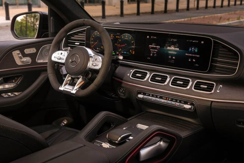 Mercedes Benz GLE 580 4MATIC SUV 2022 Dashboard Interior