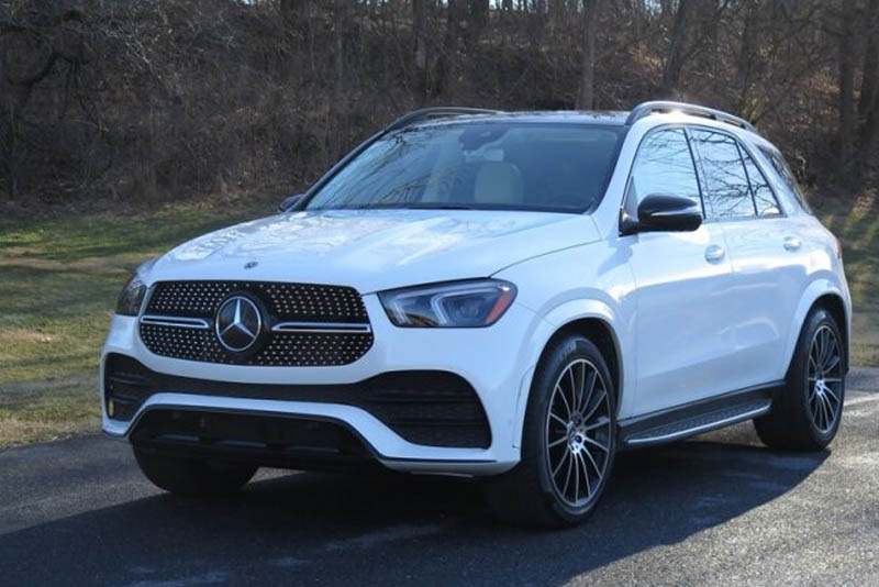 Mercedes Benz GLE 580 4MATIC SUV 2022 Front View