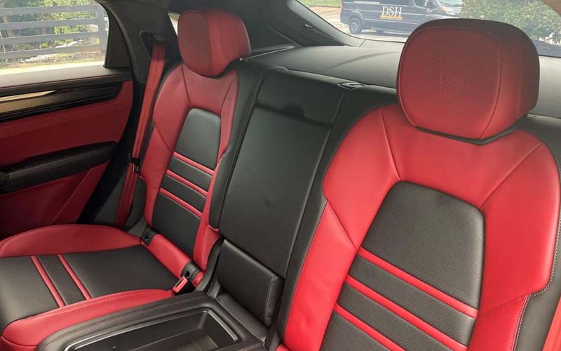 Porsche Cayenne Turbo GT SUV 2022 interior seats