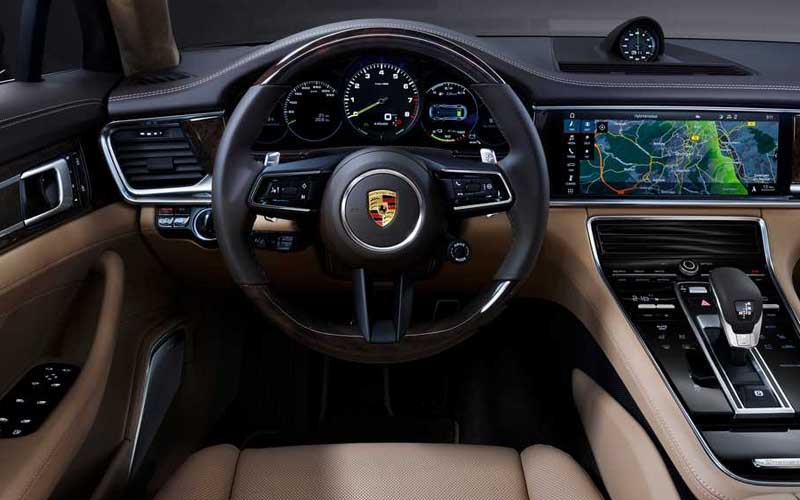 Porsche Panamera 4 Executive 2022 steering view