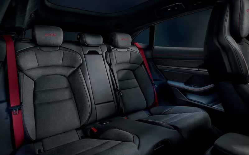 Porsche Taycan 4S Plus Sports Turismo 2022 interior seats
