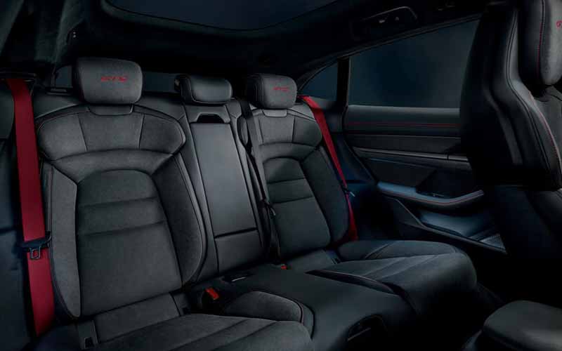 Porsche Taycan GTS Sports Turismo 2022 interior seats