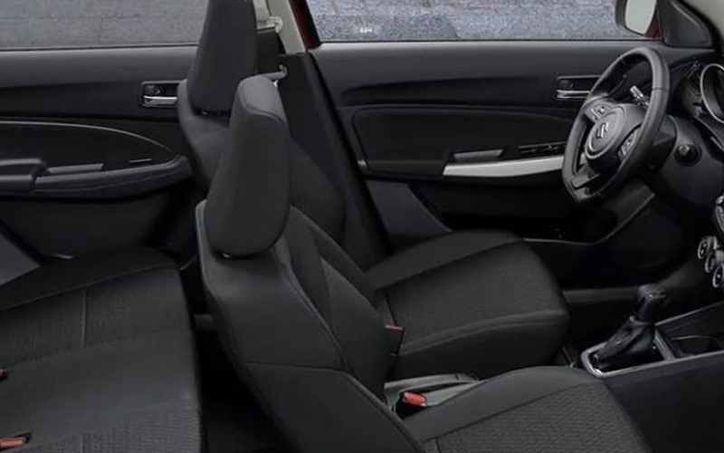 Suzuki Swift GL Manual 2022 Front Interior