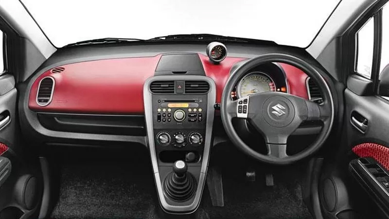 Suzuki Xbee MZ 2022 Dashboard Interior