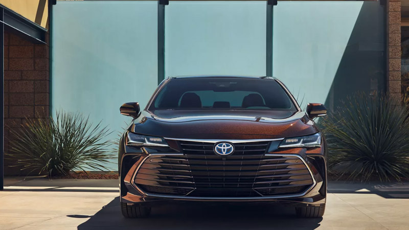 Toyota Avalon Hybrid Limited 2022 Exterior Front View