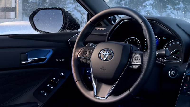 Toyota Avalon Hybrid Limited 2022 Interior Steering View