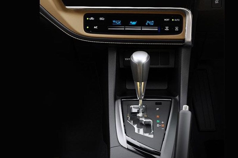 Toyota Corolla X 2022 Interior Gear View