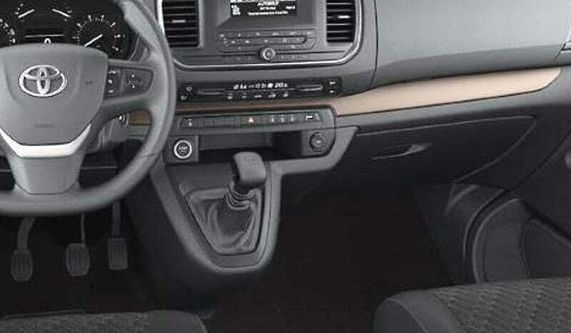 Toyota PROACE Verso L 75 kWh 2022 Interior Gear View