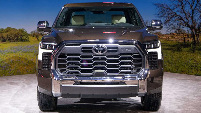 Toyota Tundra Hybrid 1794 Edition 2022 Exterior Front View