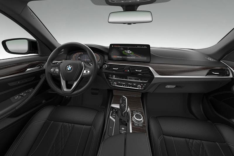 BMW 5 Series 530i xDrive Dashboard Interior 2022