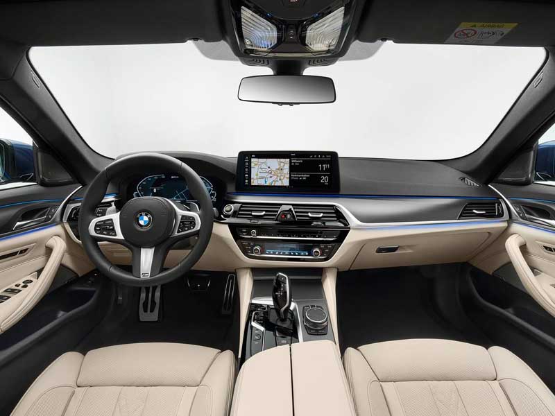 BMW 5 Series 540i 2022 Dashboard Interior