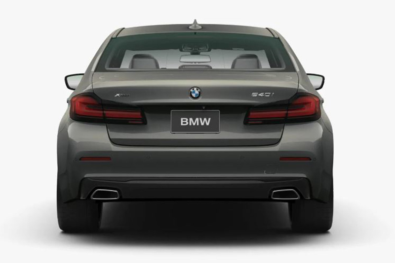 BMW 540i xDrive Sedan 2022 Back View
