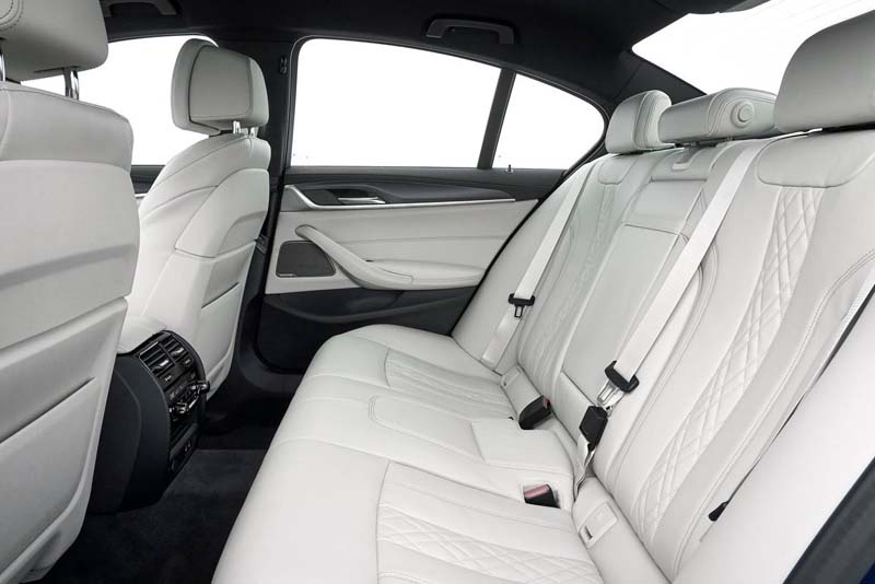 BMW 540i xDrive Sedan 2022 Seat Interior