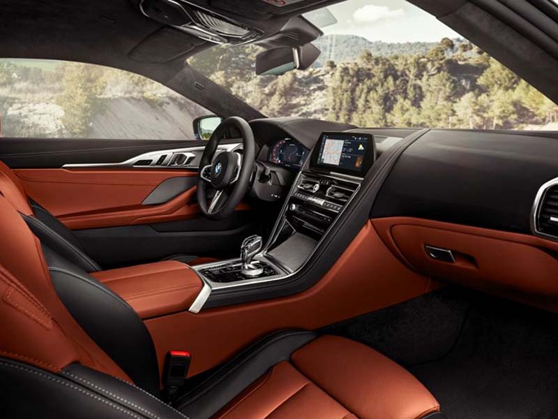 BMW 8 Series 840i xDrive Coupe 2022 Dashboard Interior