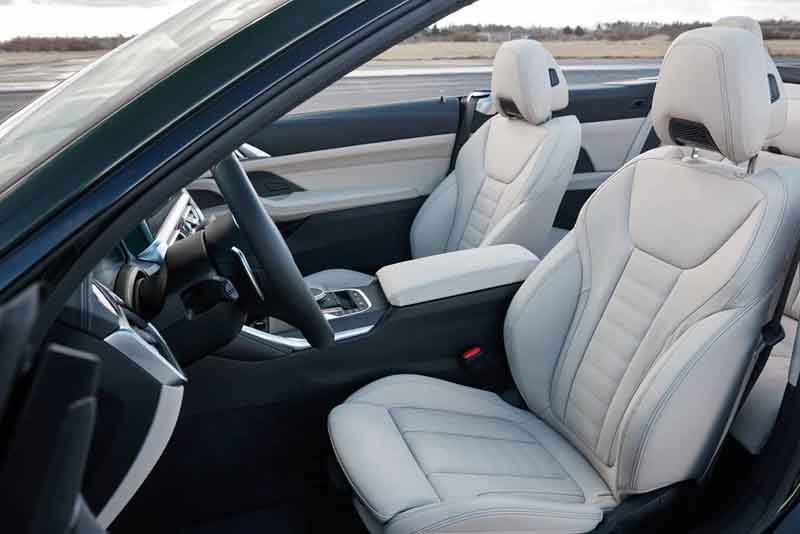 BMW M440i xDrive Convertible 2022 Front Interior