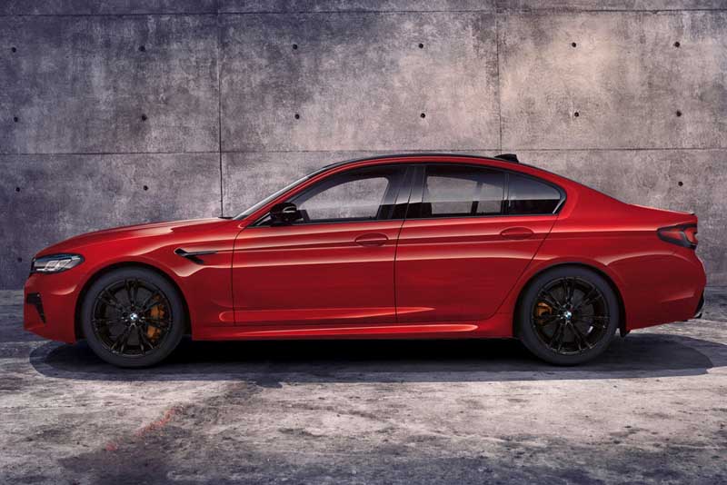 BMW M5 Competition Sedan 2022 Side View