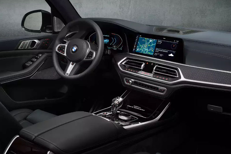 BMW X7 Frozen Black 2022 Dashboard Interior