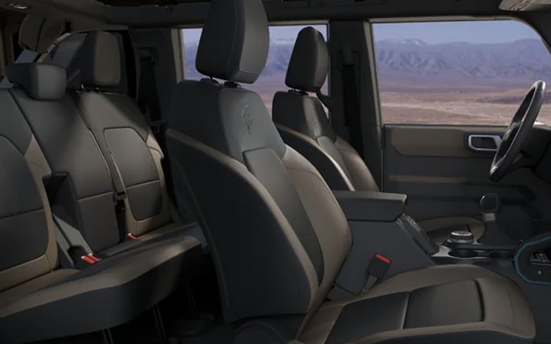 Ford Bronco 4 Door 2022 interior seats