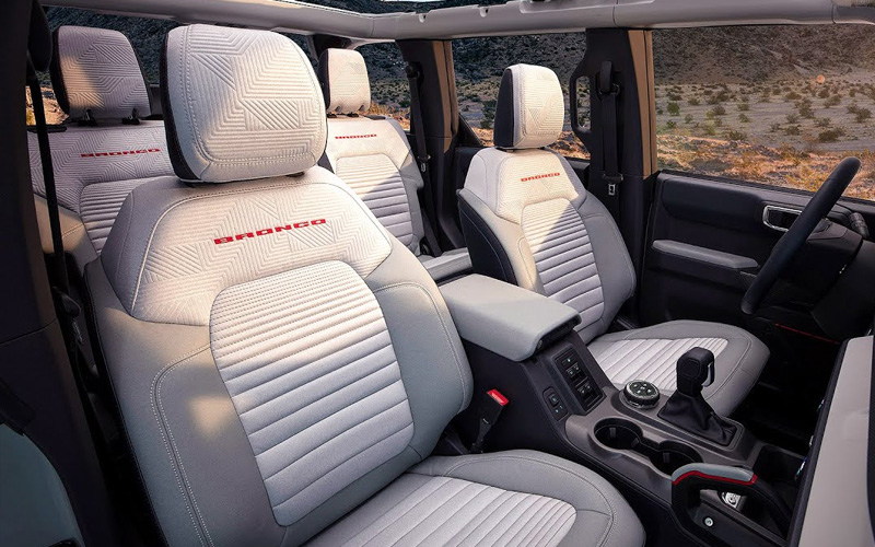 Ford Bronco Wildtrak 4 Door 2022 interior seats