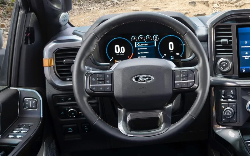 Ford F-150 Tremor 2022 steering view