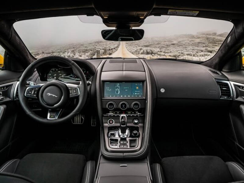 Jaguar F-Type P380 Coupe 2022 Dashboard Interior