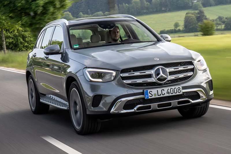 Mercedes GLC 300 SUV 2022 Front View