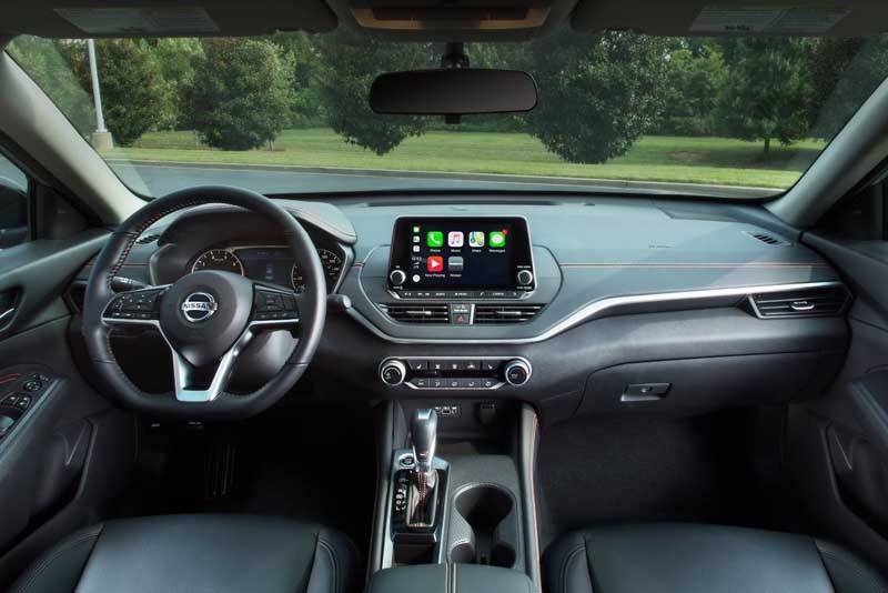 Nissan Altima 2.5 S 2022 Dashboard Interior