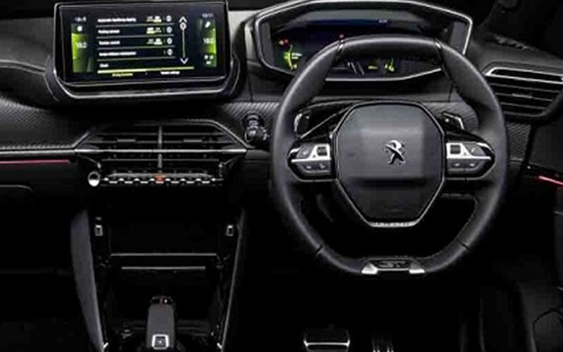 Peugeot 2008 2022 steering view