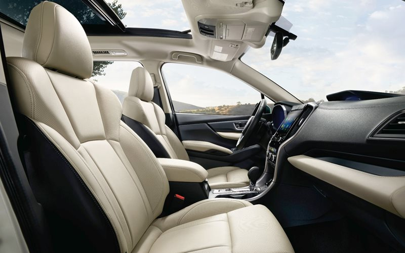 Subaru Legacy Touring XT 2022 interior seats