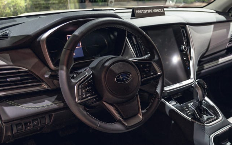 Subaru Outback CVT 2022 steering view