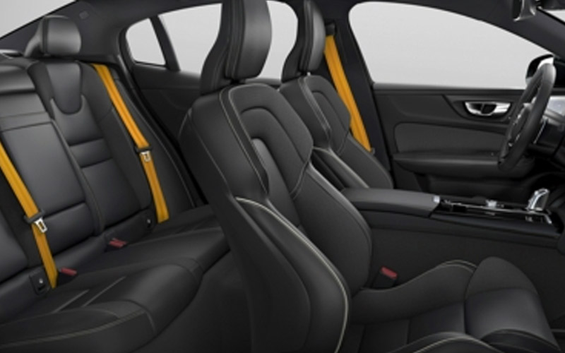 Untitled-Volvo S60 R-Design 2022 interior seats