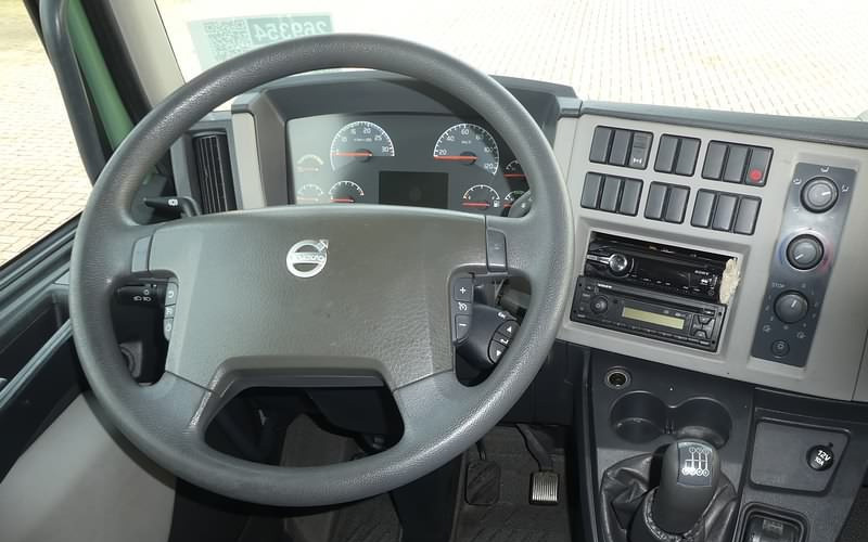 Volvo FL 250 2022 steering view