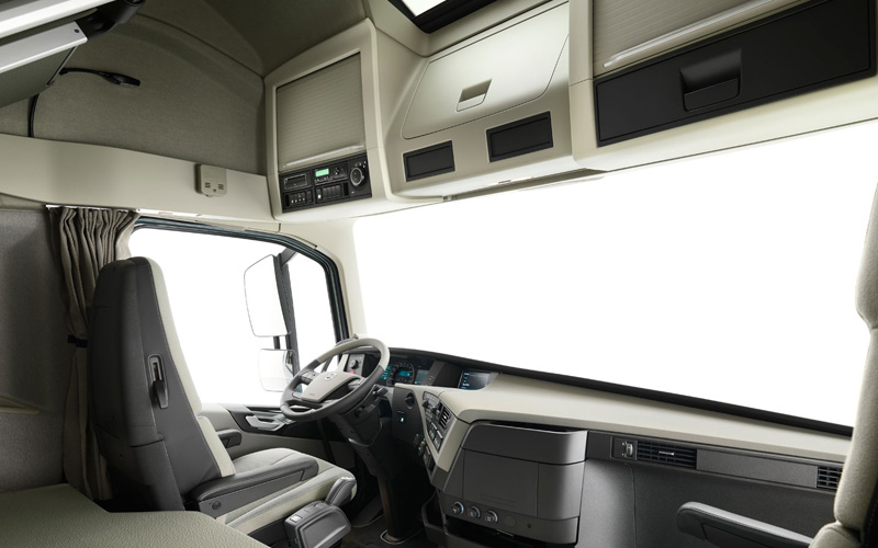 Volvo FM 400 HD 2022 interior seats