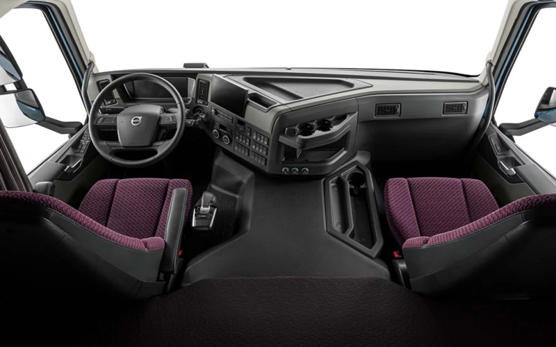 Volvo FM 440 2022 interior seats