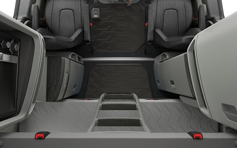 Volvo VNL 740 2022 interior seats
