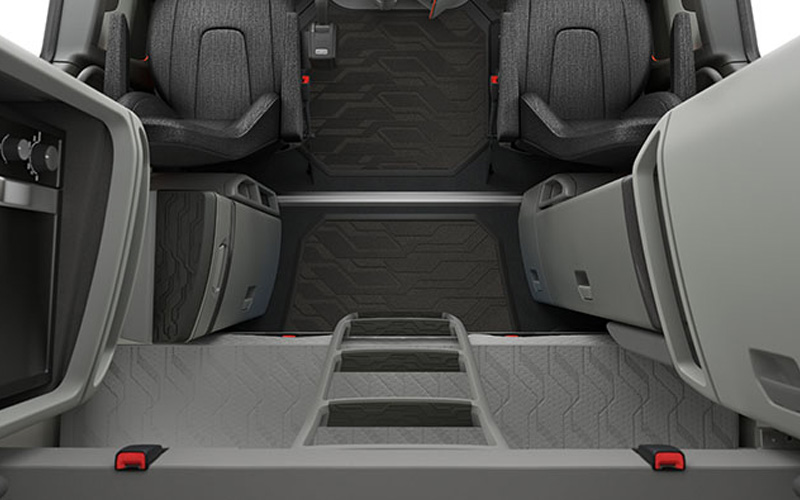 Volvo VNL 760 2022 interior seats
